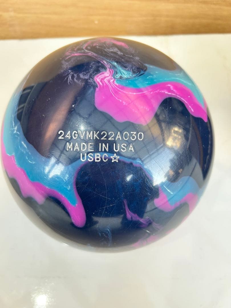 Rev MatriX ボウリングボール 14 lbs