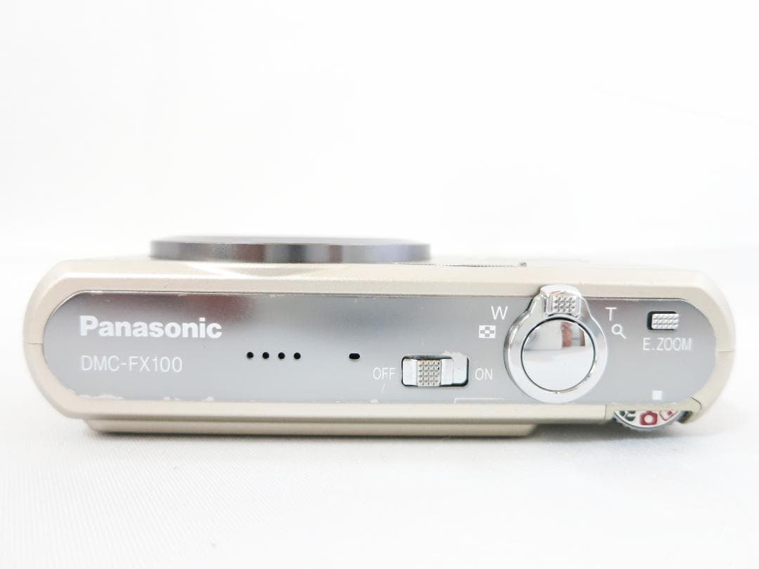 デジタルカメラ／Panasonic LUMIX DMC-FX100 ゴールド