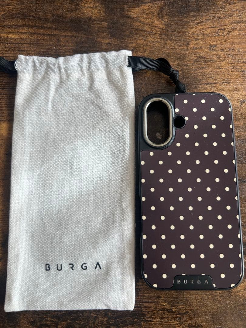 BURGA ELITE ドット柄ハードケース