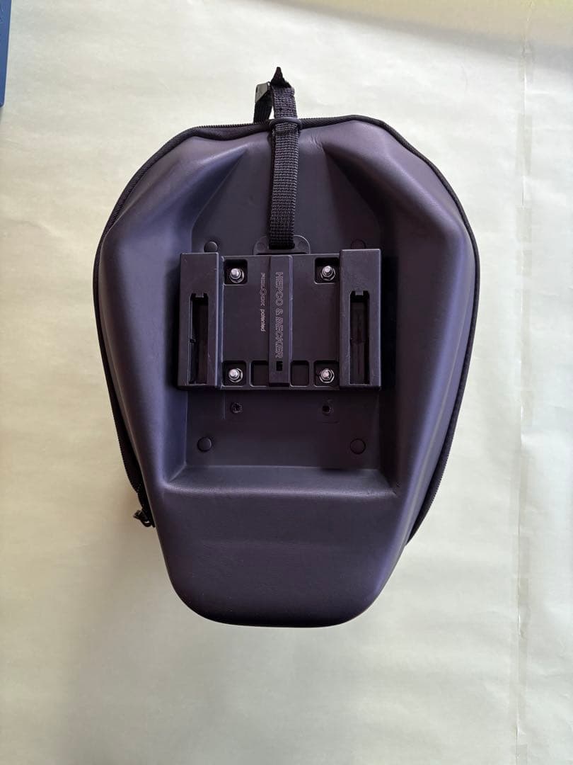 ヘプコ＆ベッカー タンクバック ROYSTER 640-810-0001