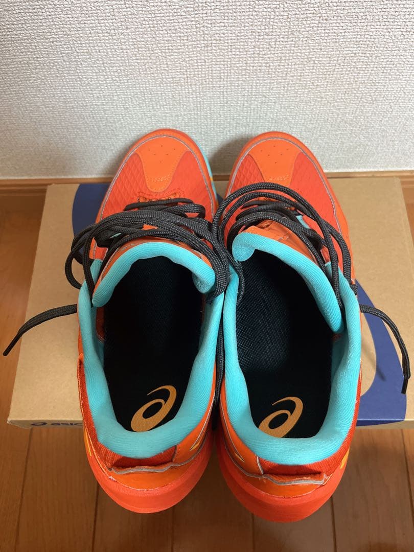 asics アンプレアルス　ロー3