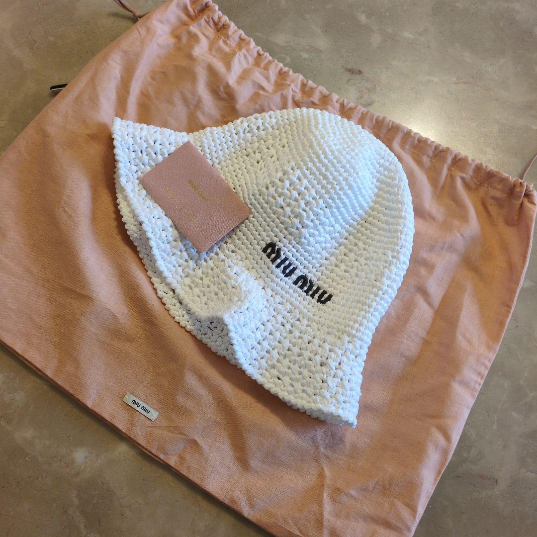 MIU MIU バケットハット ホワイト(Ｌサイズ) ギャランティカード付き