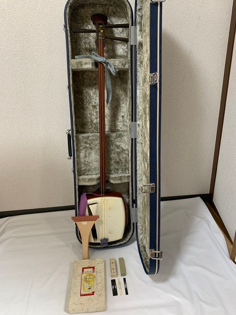 明治9年 細棹 地唄　三味線　ハードケース 撥 駒付き