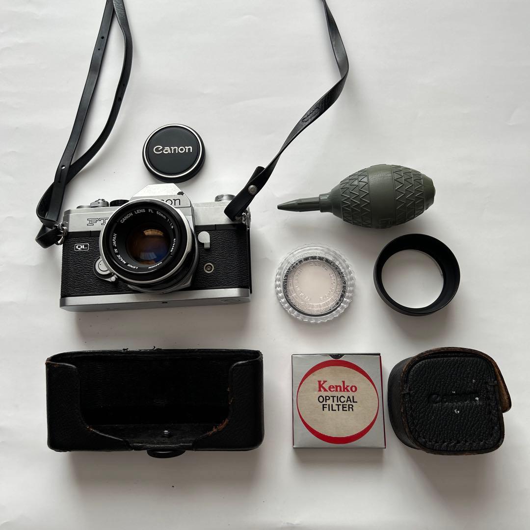 Canon FT ＱＬ一眼レフカメラ 50mmレンズ付き、フィルム付き