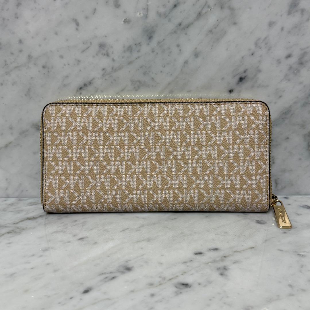 新品 未使用 MICHEAL KORS マイケルコース 長財布 ジップ ベージュ