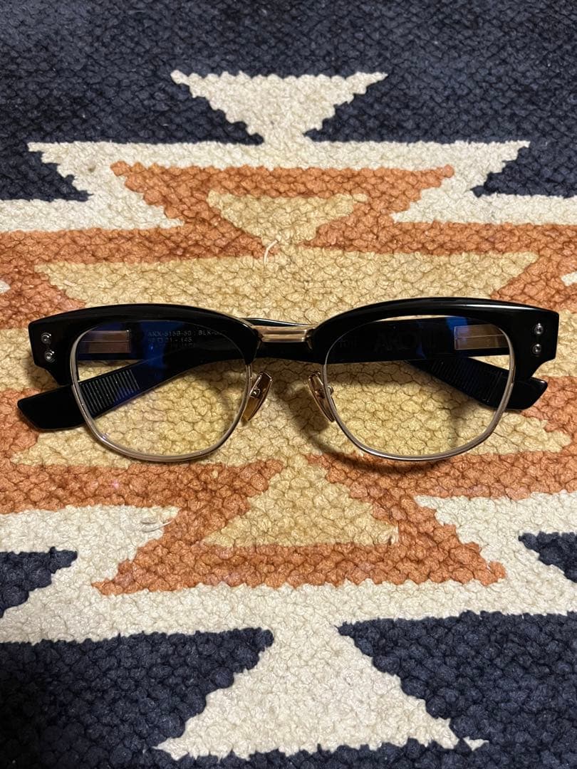 AKONI / アコニ NEWTON Black