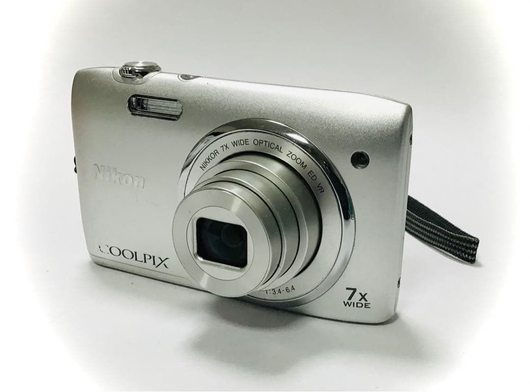 Nikon ニコン COOLPIX S3500 コンパクトデジタルカメラ