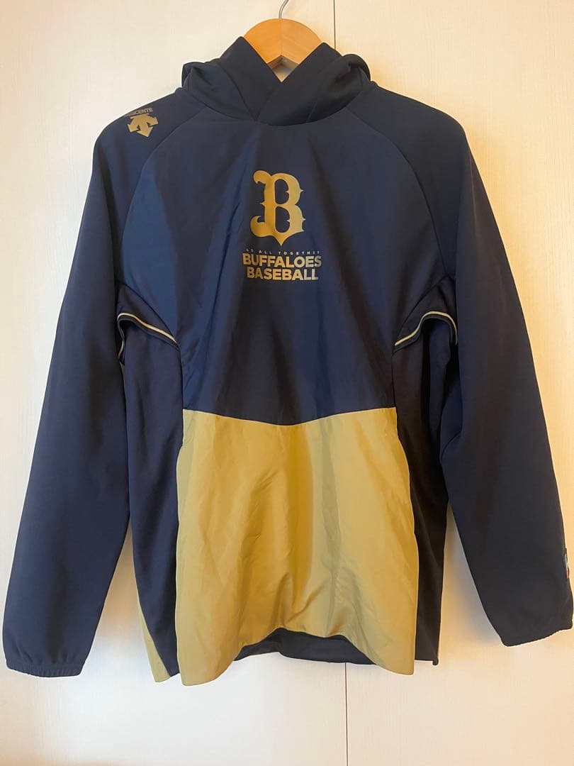 オリックス・バファローズ オーセンティック プルオーバージャケット