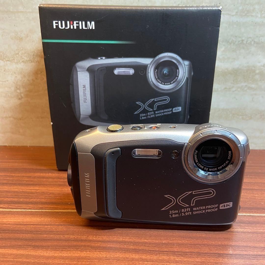 FUJI FILM FinePix XP140 デジカメ ほぼ新品 4637