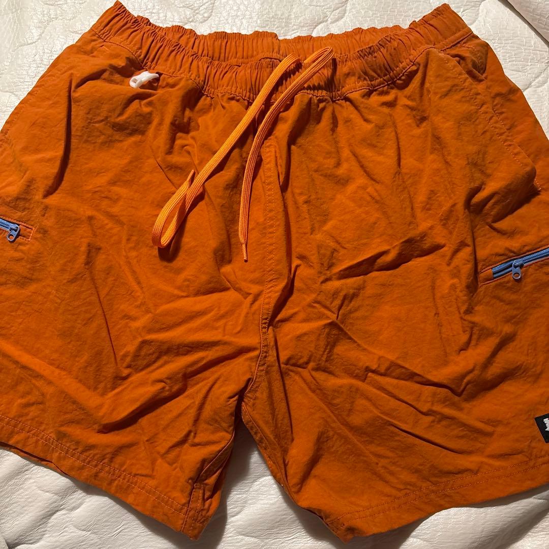 upper field one xl オレンジ　ショートパンツ