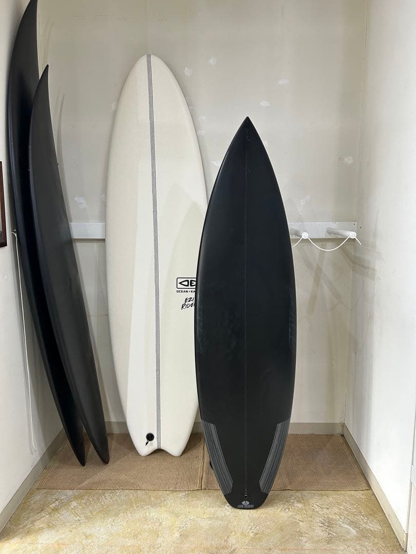 サーフィン・ボディボード PUKAS SURFBOARDS SHAPE/AXEL LORENTZ DARK