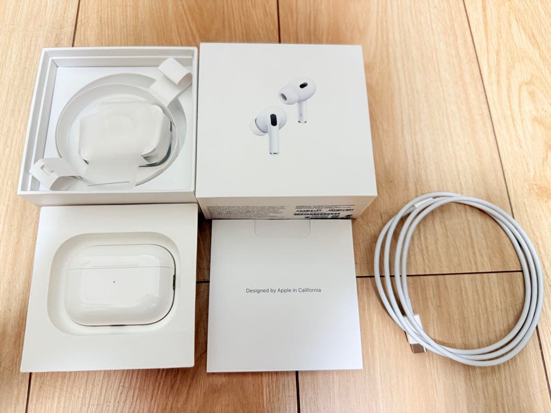 Apple AirPods Pro 2 本体 充電ケース付き