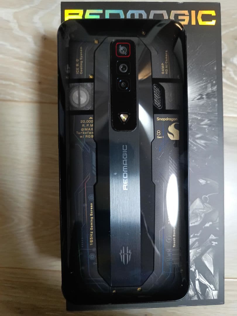 [国内版]nubia製ゲーミングスマホ Redmagic7 18GB/256GB