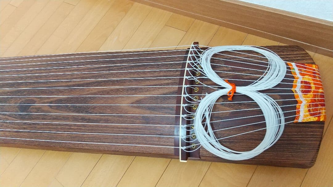 【user_086757c9】金蒔絵入り 高級 和琴 お琴 13弦琴 お筝