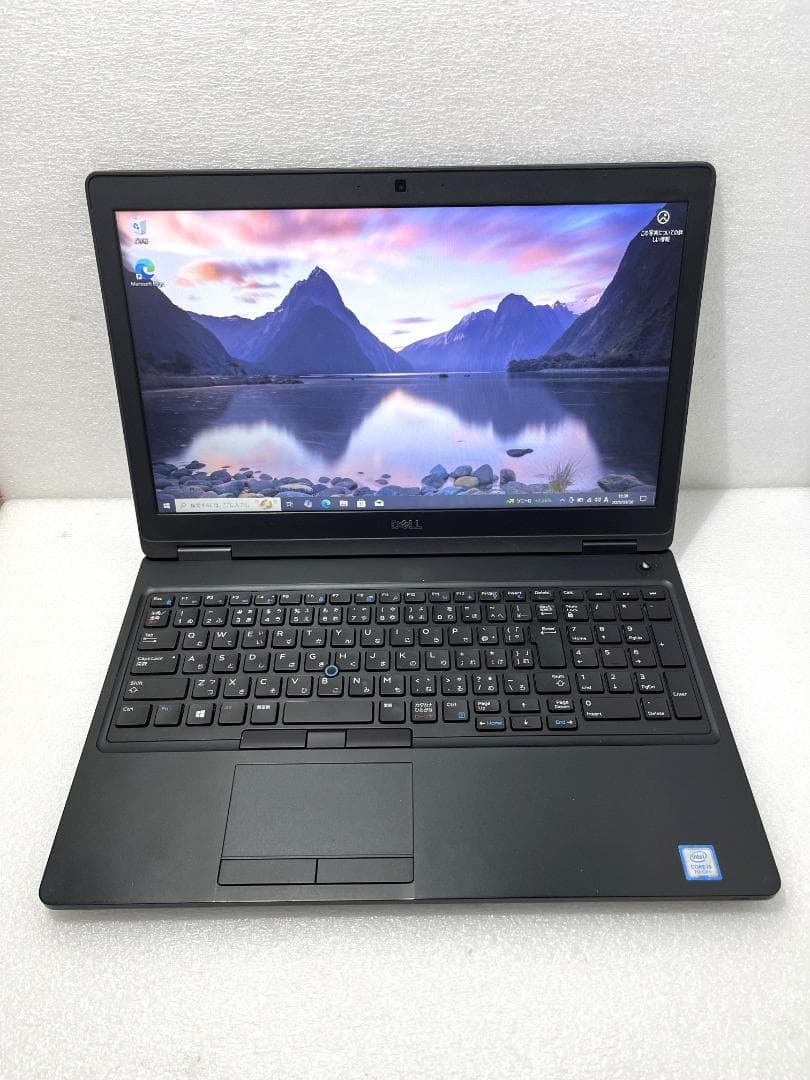 Latitude 5590 15.6型 第7世代i3 8GB SSD