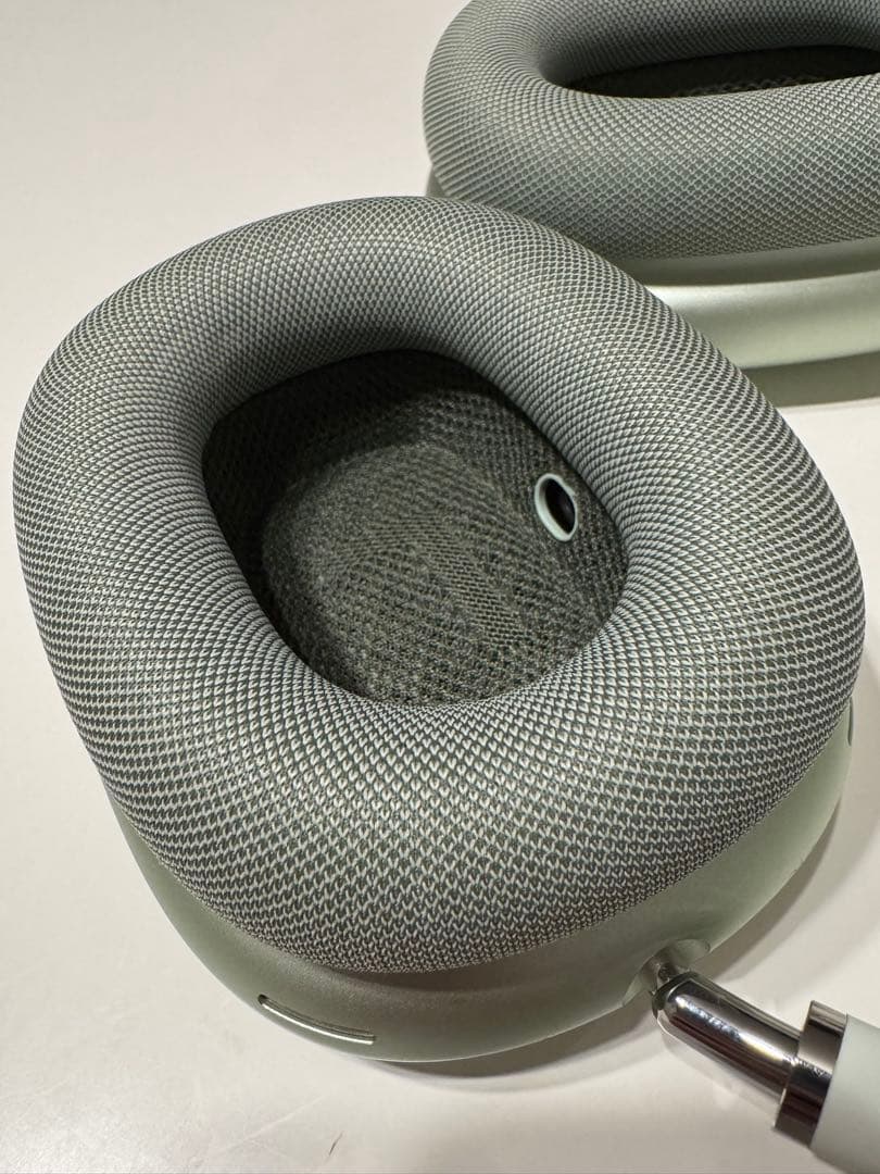 Apple AirPods Max ミッドナイトグリーン