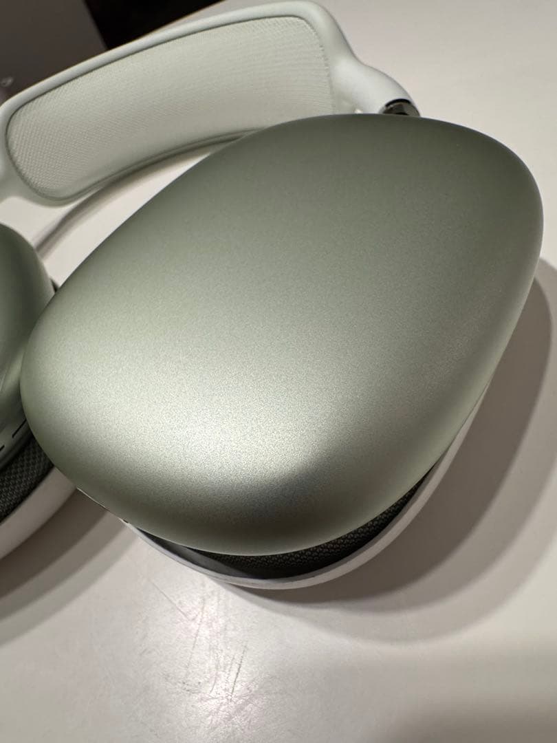 Apple AirPods Max ミッドナイトグリーン