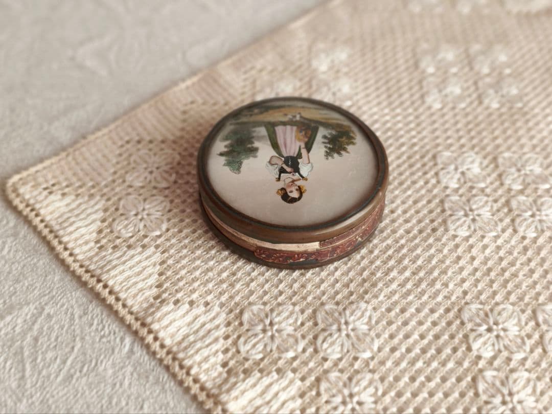 【プップさま】antique box ୨୧ 19世紀の古い古い ボンボニエール