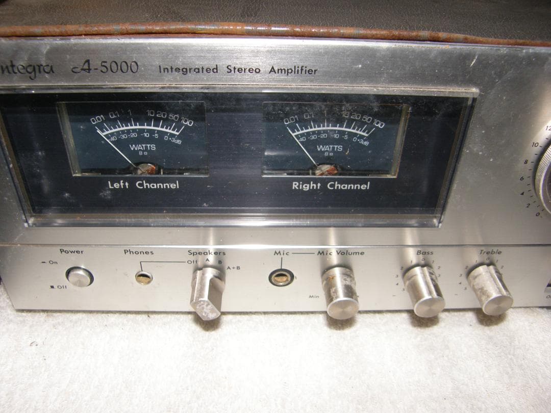 ONKYOアンプリファイヤーCA-5000中古動作品の出品です。