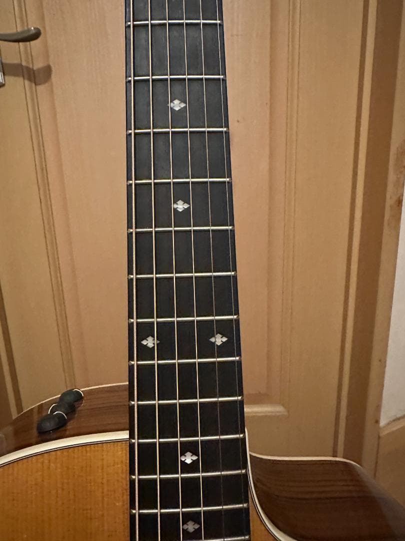 【中古】 Taylor テイラー 214ce DLX 2015年製 エレアコ