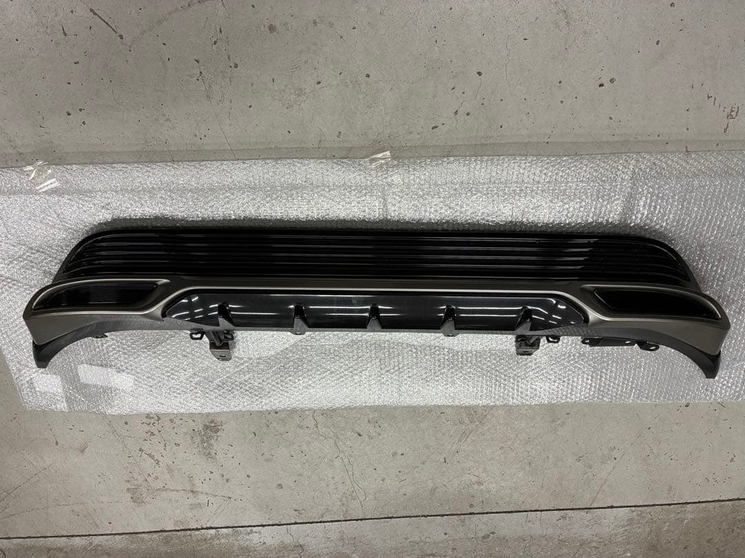 @taty 　50系プリウス前期　リヤバンパー　ロアカバー