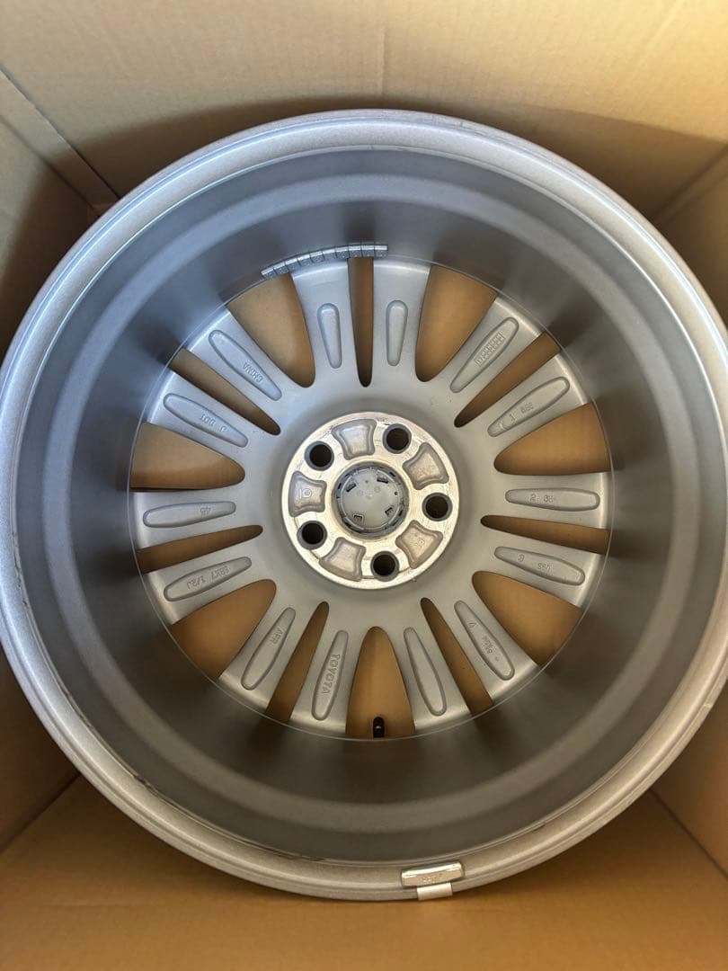 トヨタ ハリアー　18インチ アルミホイール 2個セット