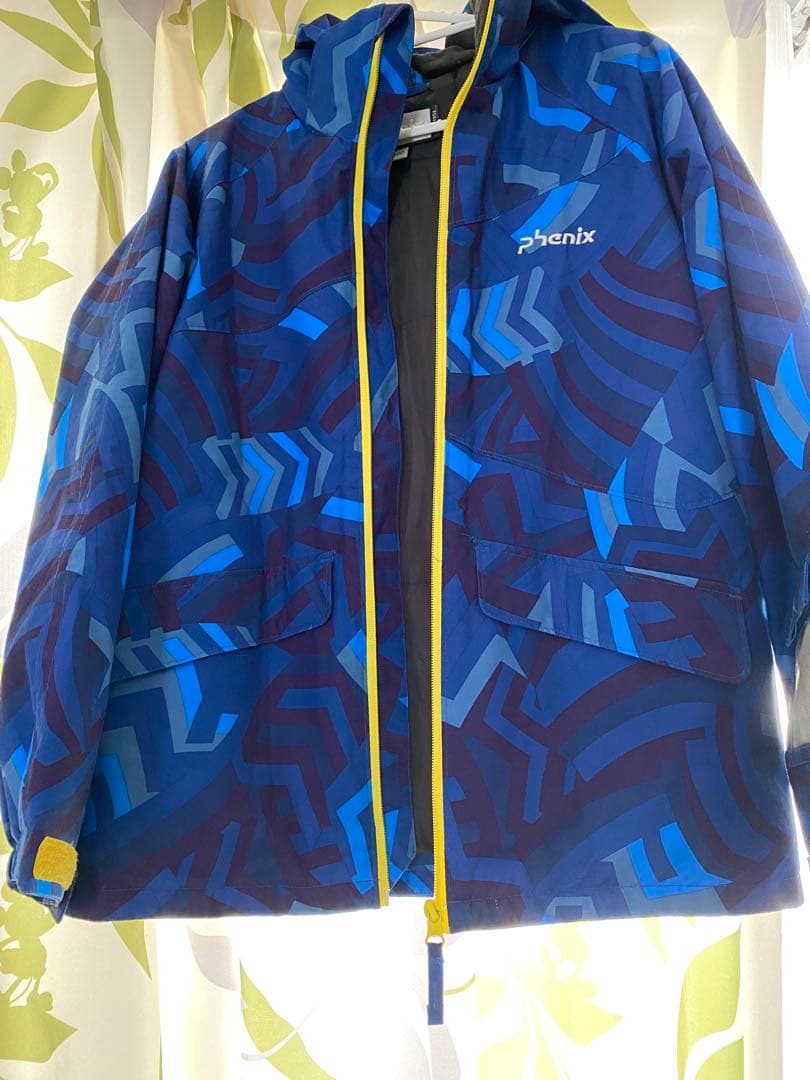 phenix スキーウェアセット (ジャケット・パンツ)・グローブ