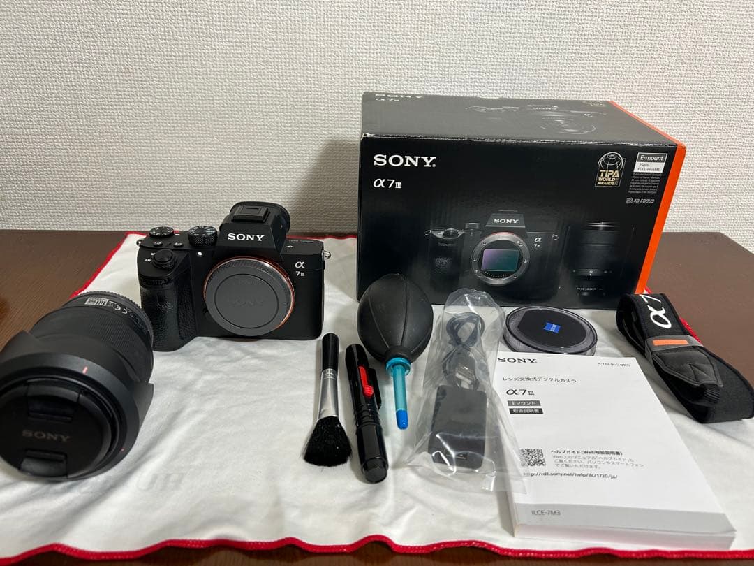 Sony α7 Ⅲ ILCE-7M3Kミラーレス一眼カメラ 128GBのSD付き