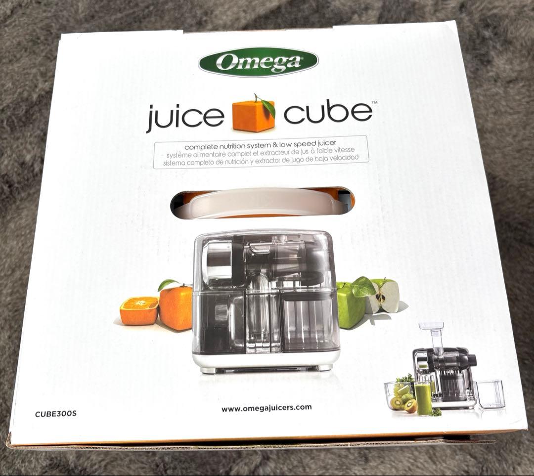 【美品】Omegaオメガジューサー JuiceCube CUBE300S 箱付き