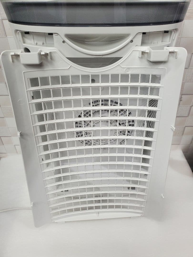 空気清浄機　SHARP FU-N50BK-W