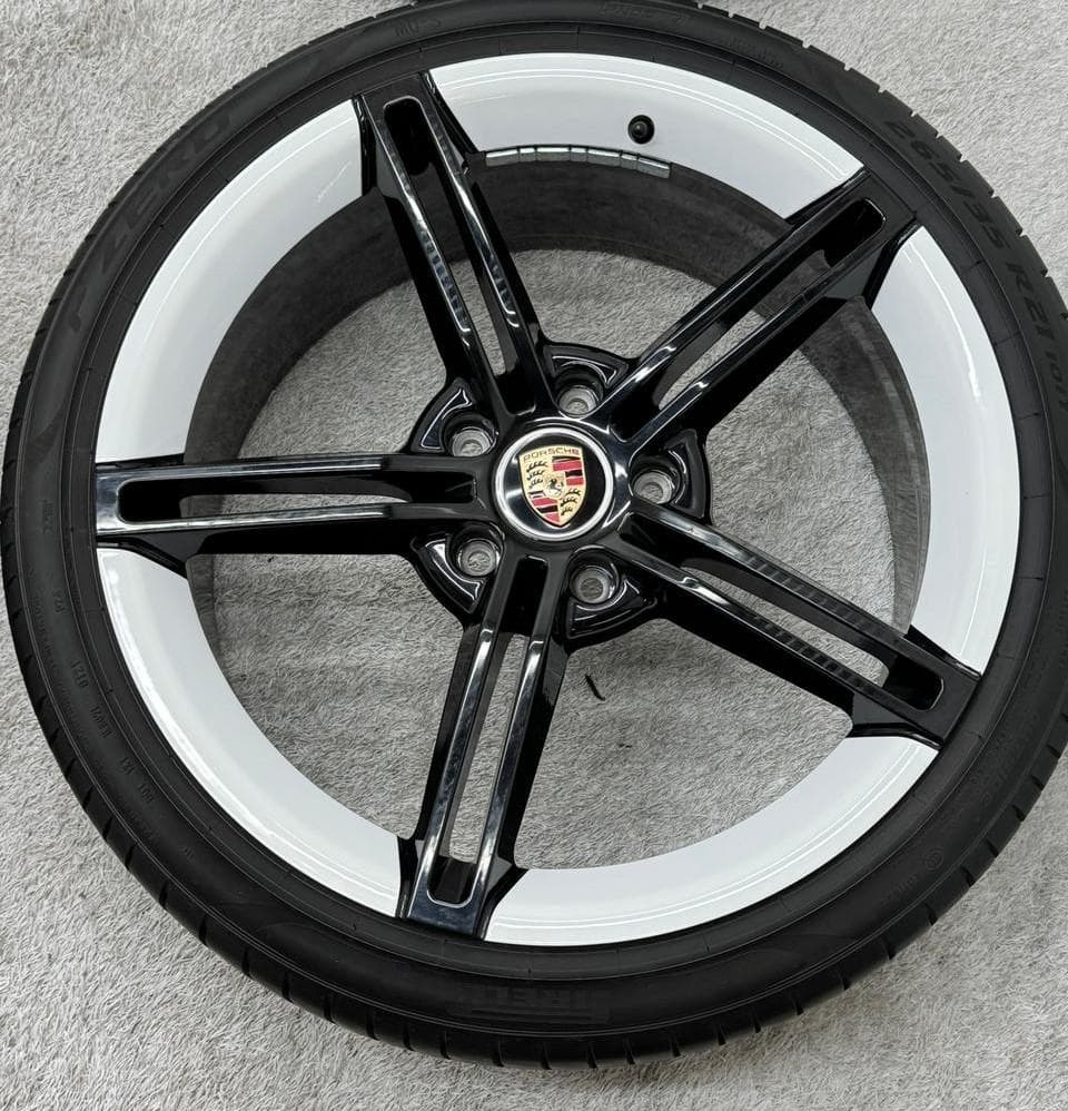 9J1 ポルシェ タイカン ターボS 純正 21インチPorsche Tycan