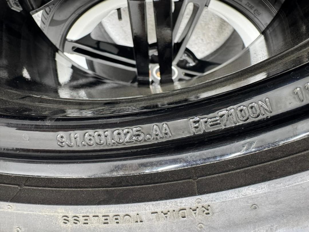 9J1 ポルシェ タイカン ターボS 純正 21インチPorsche Tycan