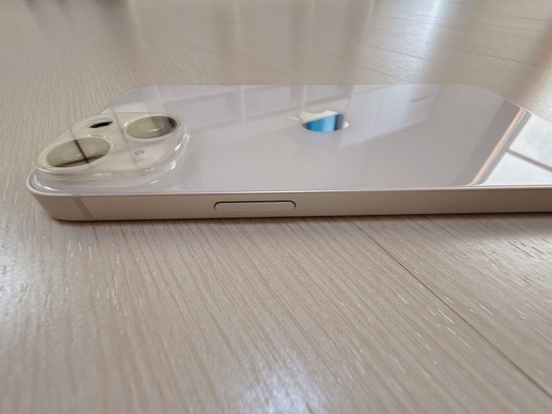 【本日限定】Apple iPhone14 256GB スターライト SIMフリー