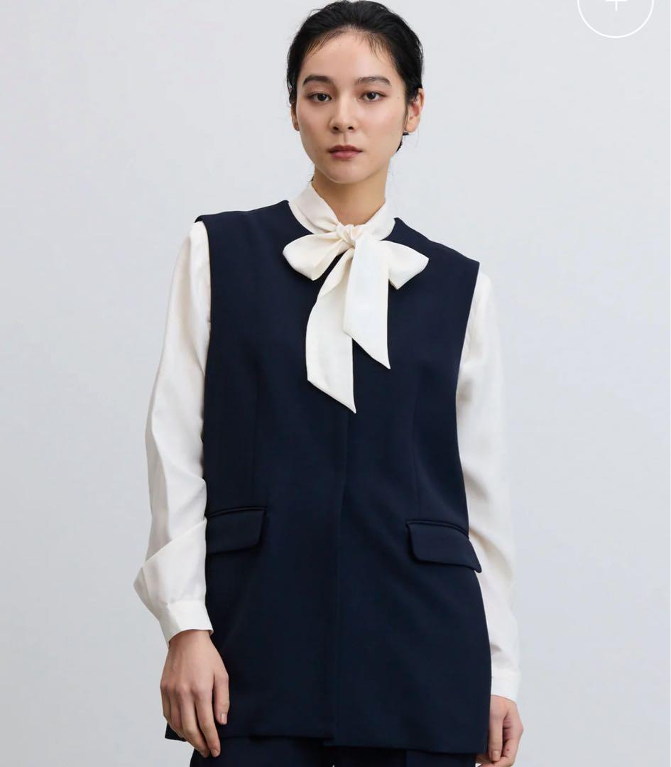 新品未使用☆ソージュ　クルーネックジレ　ネイビー