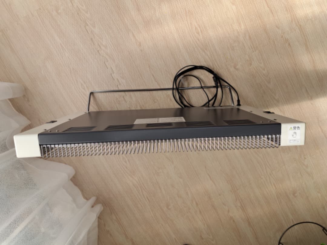 ニューセラミックヒーター　サンラメラ1200W型　取説付き