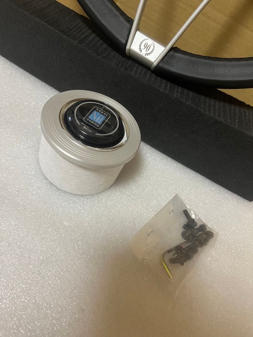 正規品　NARDI ナルディ　ノバンテシモ　クラシック　リング 限定品