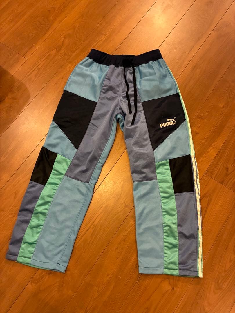 古着　リメイク　ジャージ　パンツ　プーマPUMA ヴィンテージ