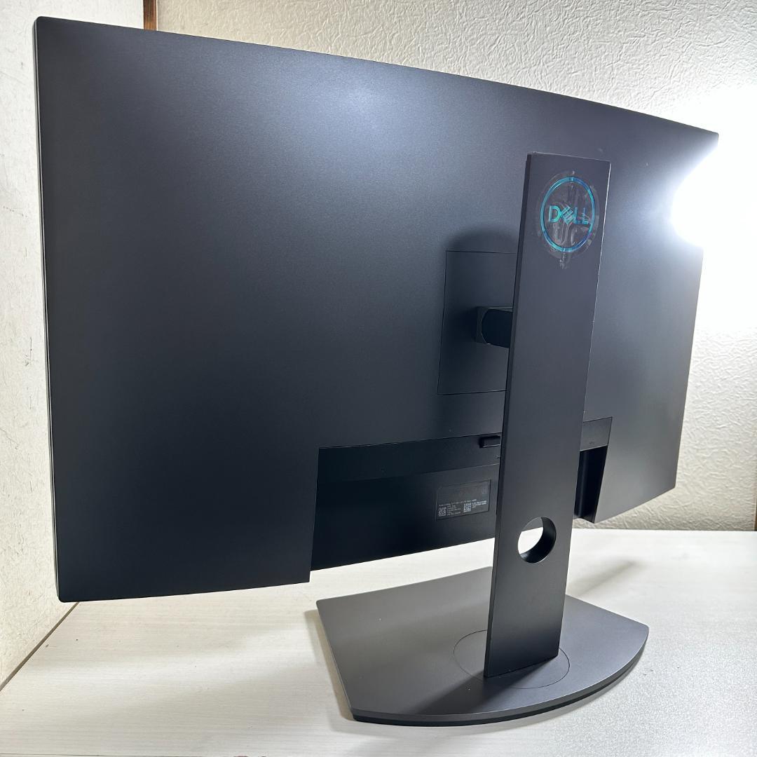 DELL 165Hz対応 31.5型 ゲーミングモニター