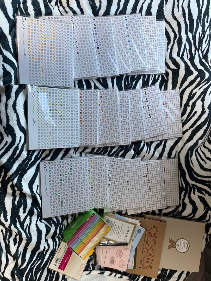 フェリシモ　felissimo 500色　など