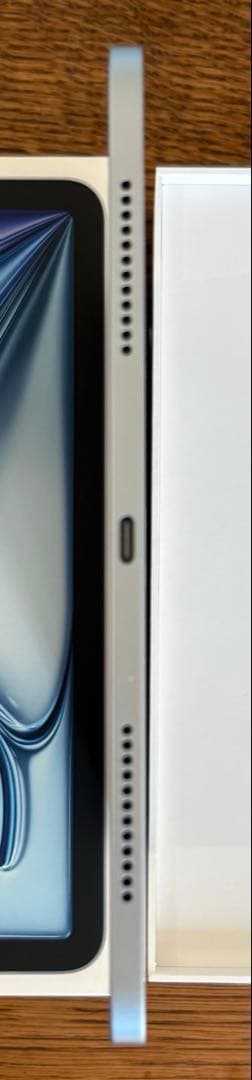 Apple iPad Air(M2) 11インチ　ブルー