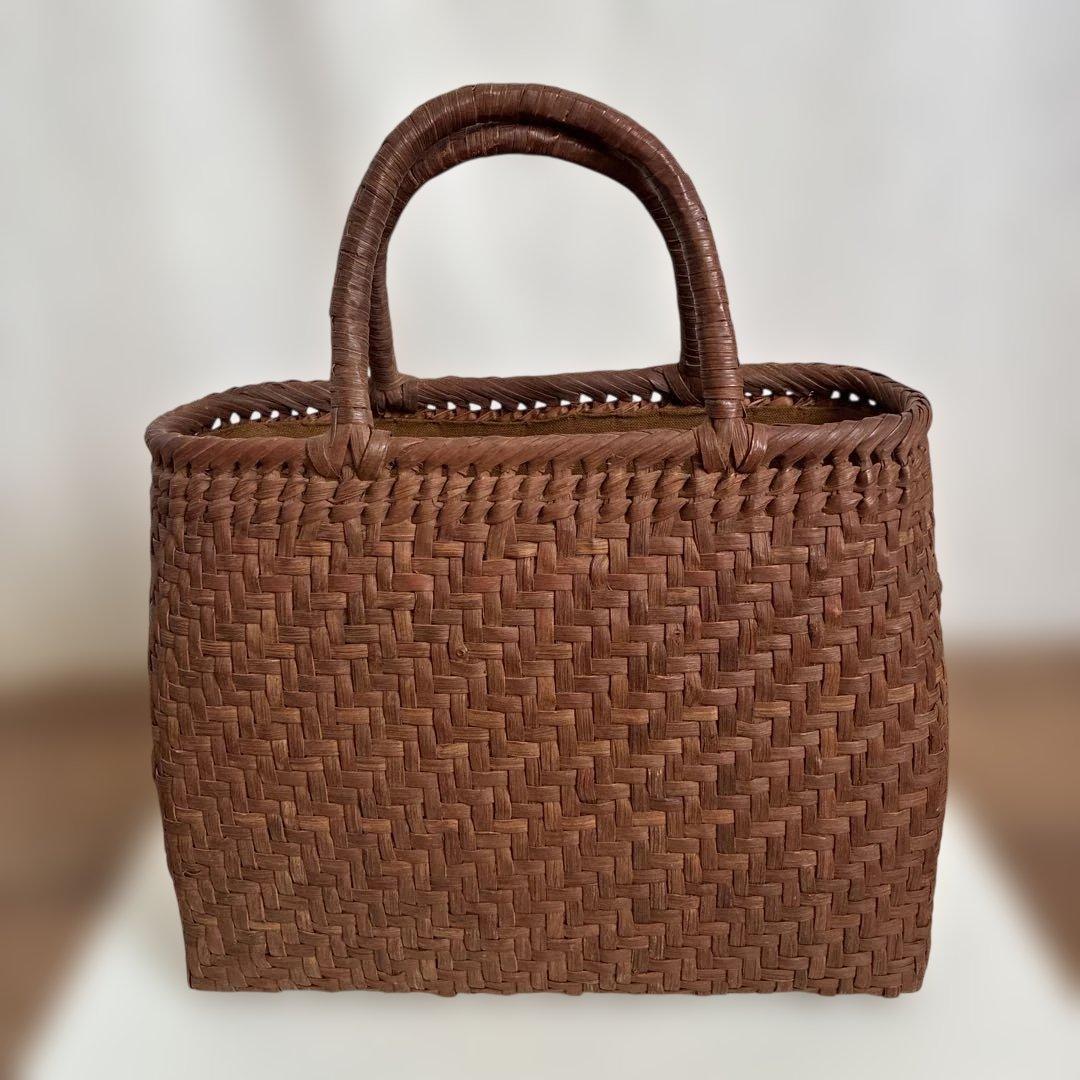 籐かごバッグ