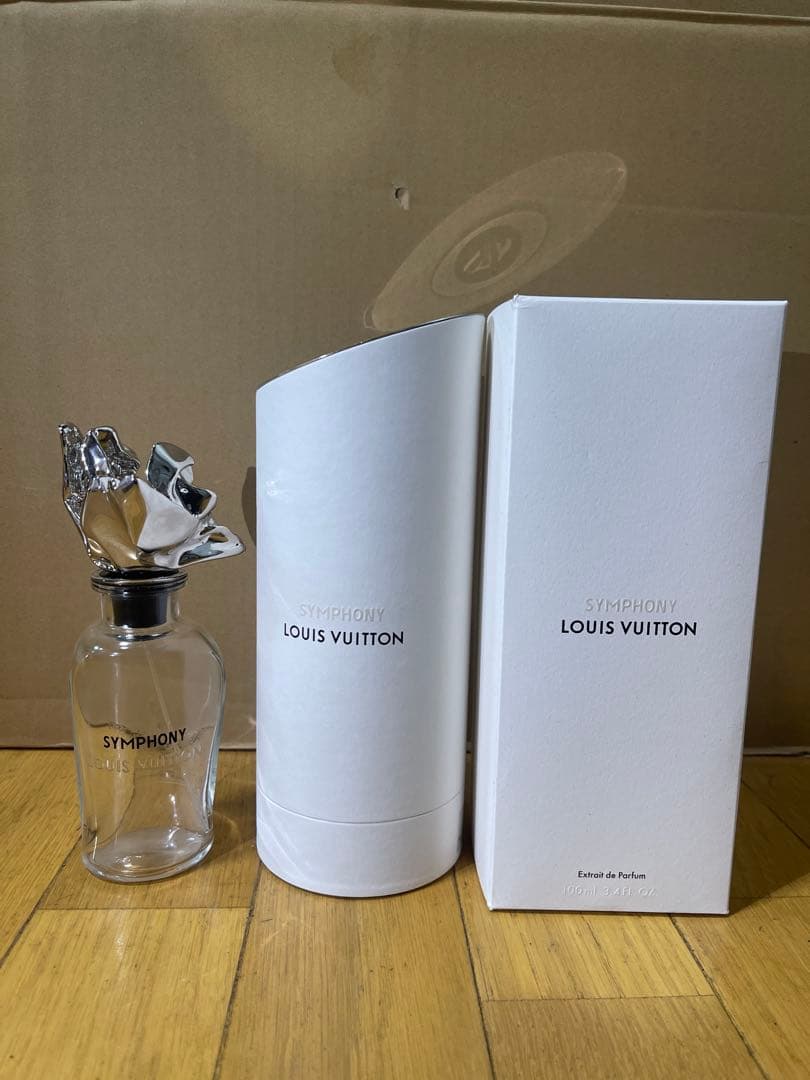 LOUIS VUITTON SYMPHONY 香水 空き瓶