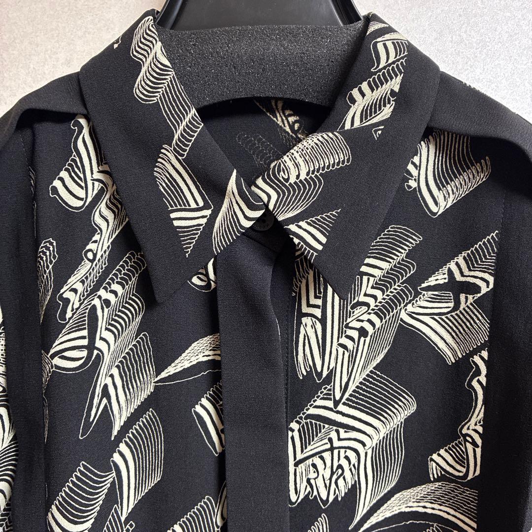 タグ付き新品未使用　ヒロココシノ　黒と白の長袖シャツワンピース