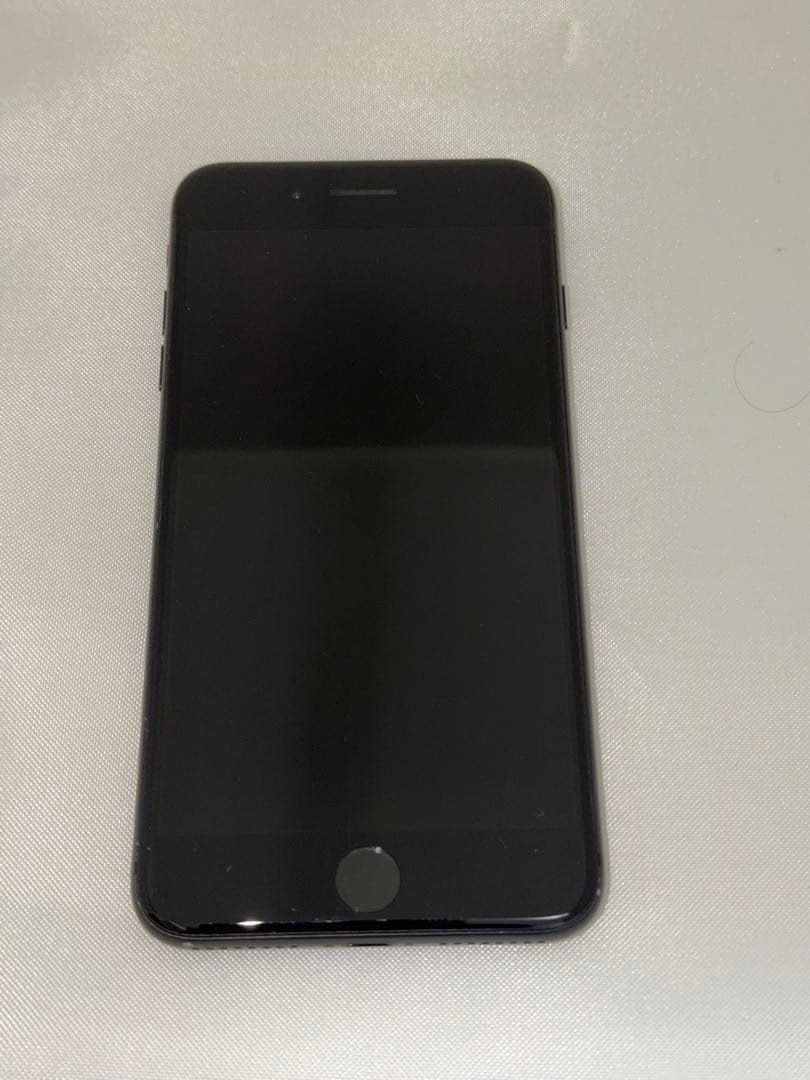 みゆ　iPhone 7 Plus 256GB ジェットブラック