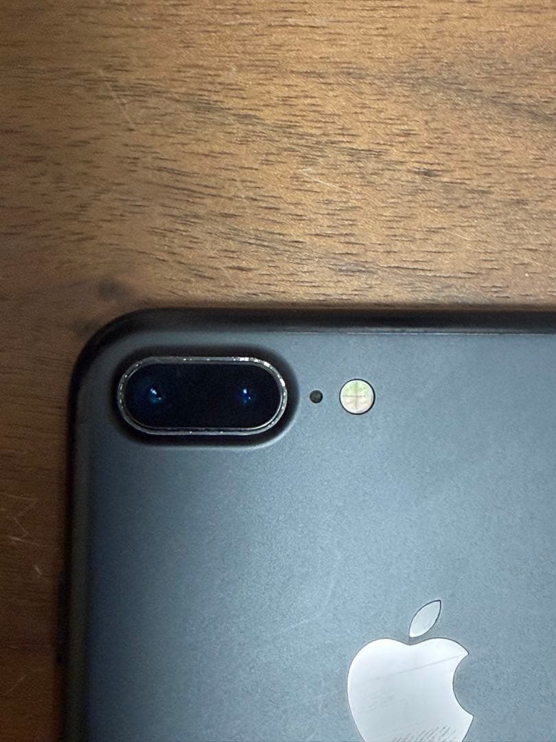 みゆ　iPhone 7 Plus 256GB ジェットブラック