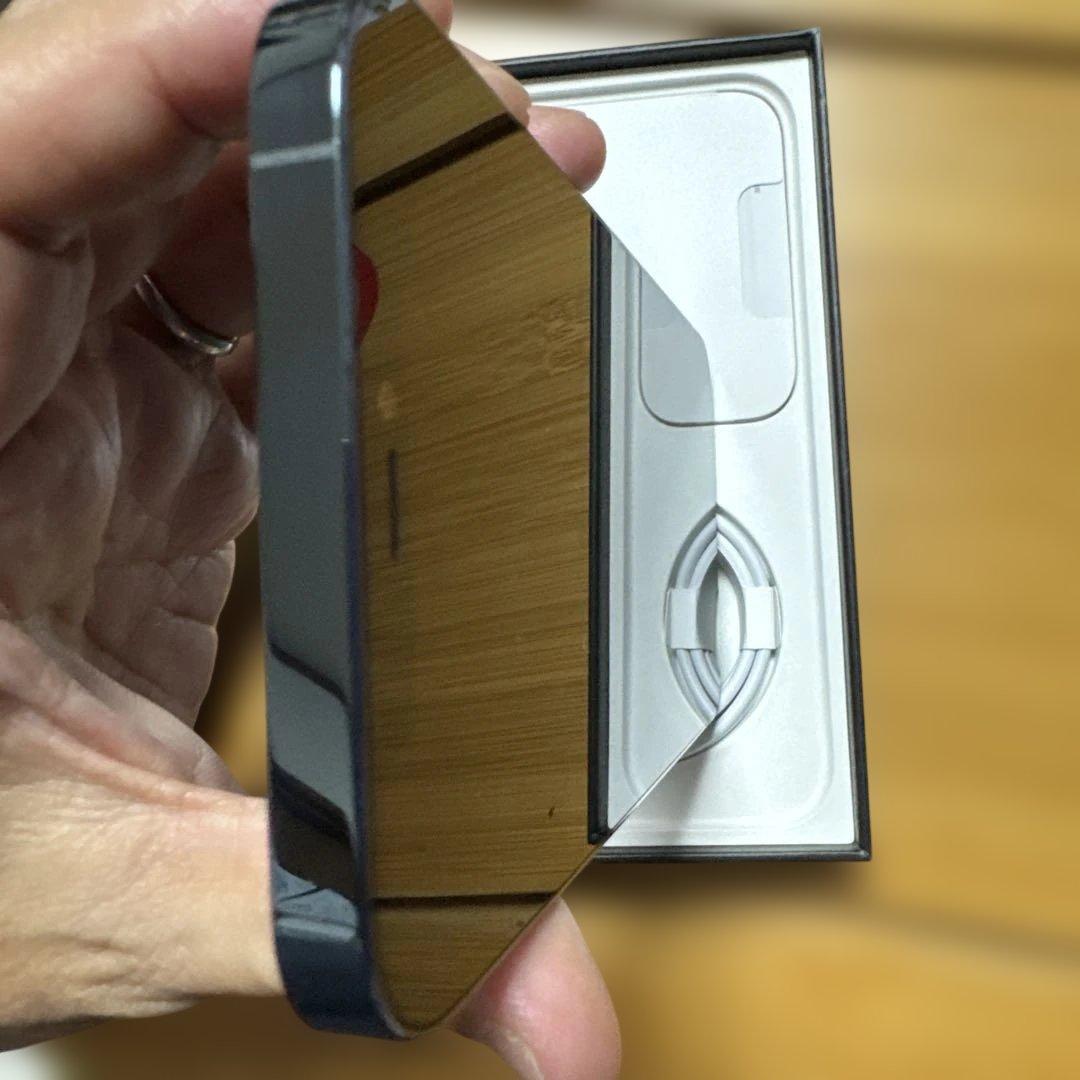 スマートフォン本体 iPhone12ProMax 512MB