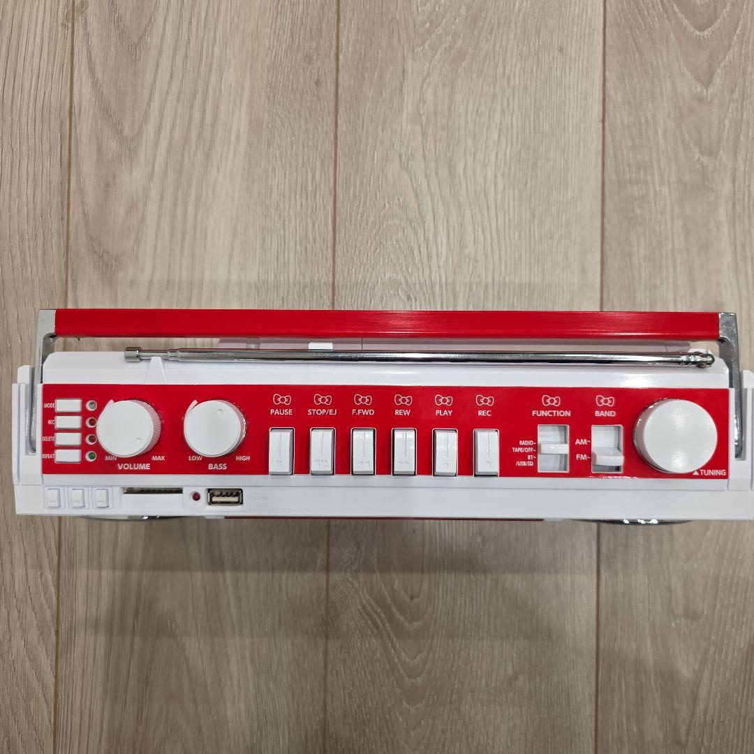 ハローキティ50周年　Bluetooth機能搭載ステレオラジオカセット