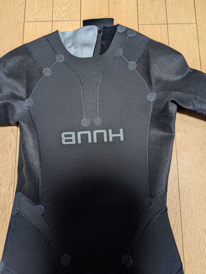 美品 HUUB ウェットスーツ トライアスロン メンズ MLサイズ リペア跡あり
