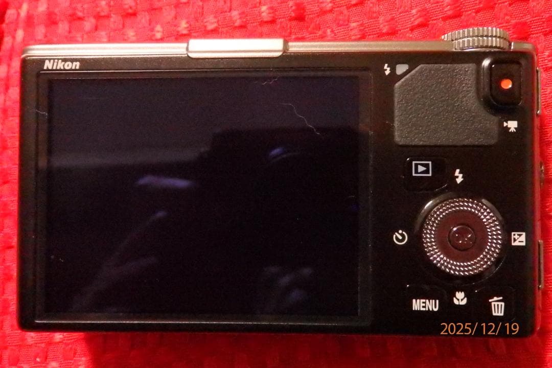 本体新等品　ニコンcoolpixS9500　テスト撮影済　画像多数