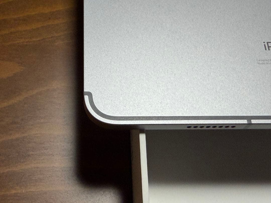 11インチiPad Pro第4世代 Wi-Fi+セルラー　256GB グレイ